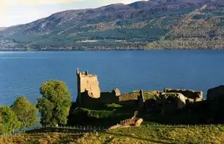 Spend a day in Scottish Highlands and Loch Ness