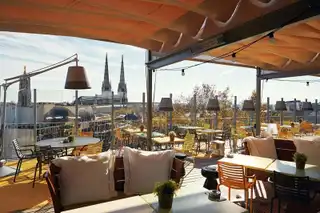 The 4 best rooftops where to drink a drink in Bordeaux!