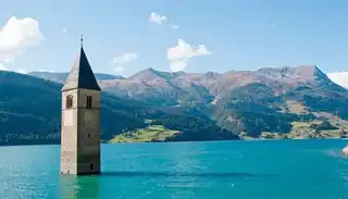 The lake of Resia and its bell tower englouti