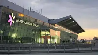 Transfer between Chopin and Modlin airports, and Warsaw