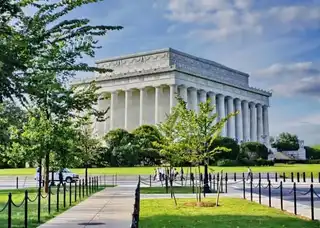 Visit Lincoln Memorial in Washington: tickets, prices, schedules