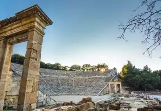 Visit Épidaure, a high place of Greek antiquity