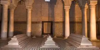 Visit the Saadian tombs of Marrakech: tickets, prices, schedules