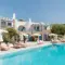 Airbnb Cyclades: the 12 best Airbnb rentals in the Cyclades